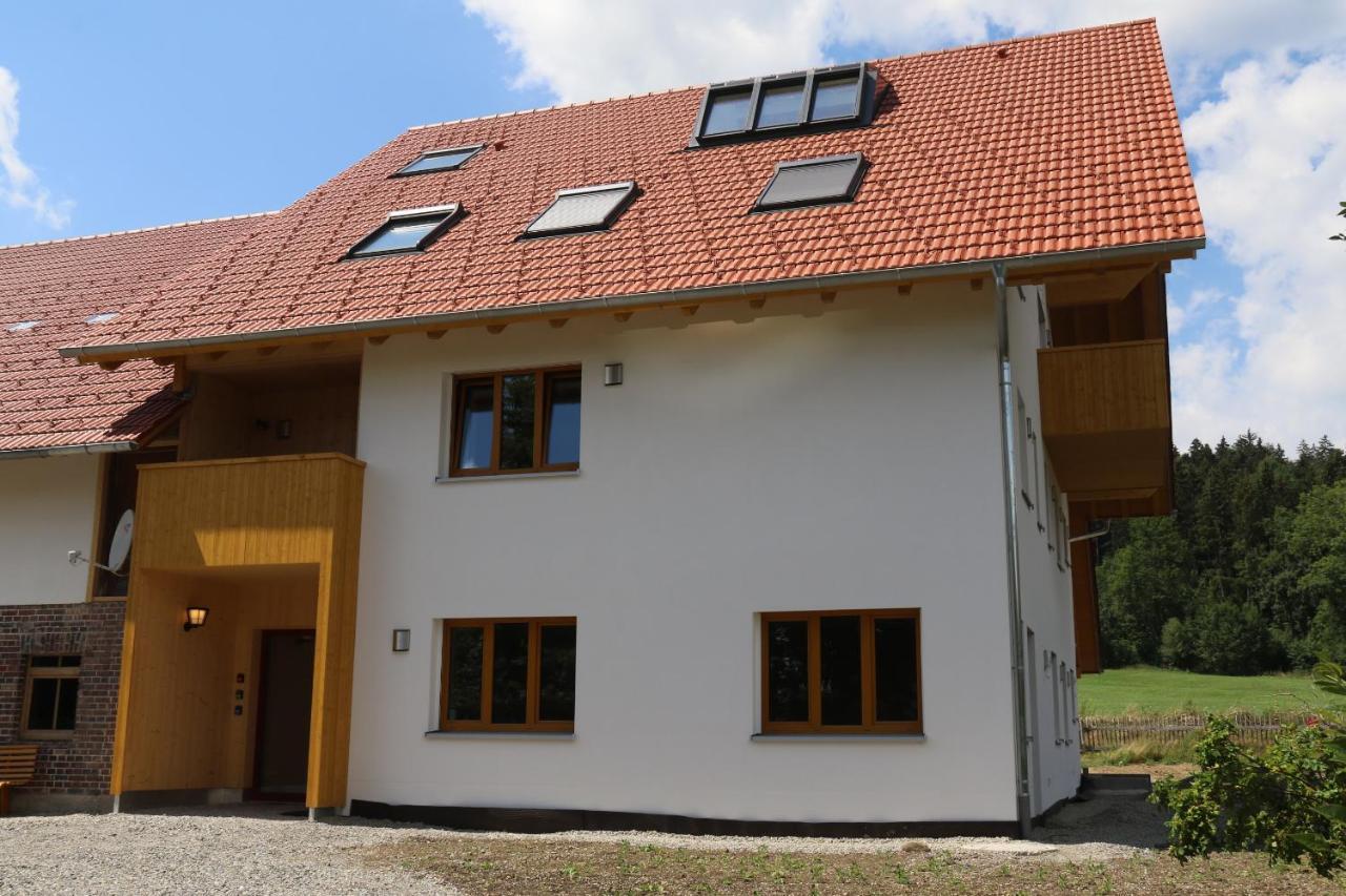 NEU! - BaumKrone - 2-stöckige Wohnung mit Wohnnetz Leutkirch im Allgäu Exterior foto