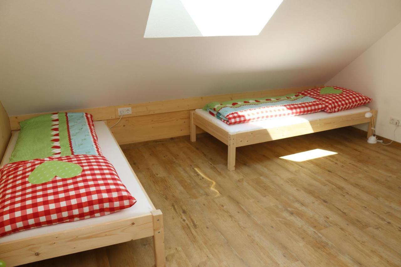 NEU! - BaumKrone - 2-stöckige Wohnung mit Wohnnetz Leutkirch im Allgäu Exterior foto