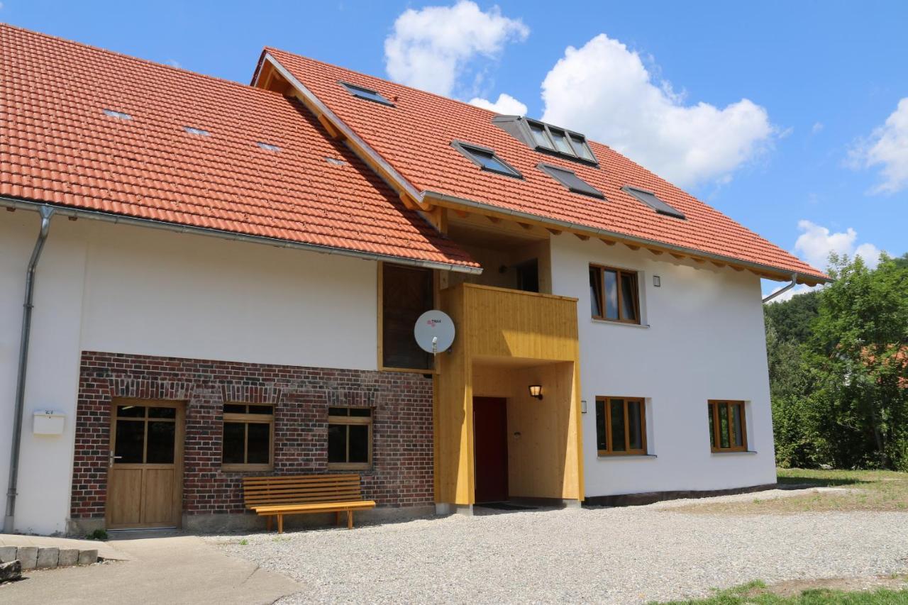 NEU! - BaumKrone - 2-stöckige Wohnung mit Wohnnetz Leutkirch im Allgäu Exterior foto